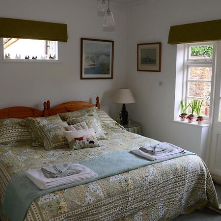 Middle Farm Cottage 韦尔斯 外观 照片
